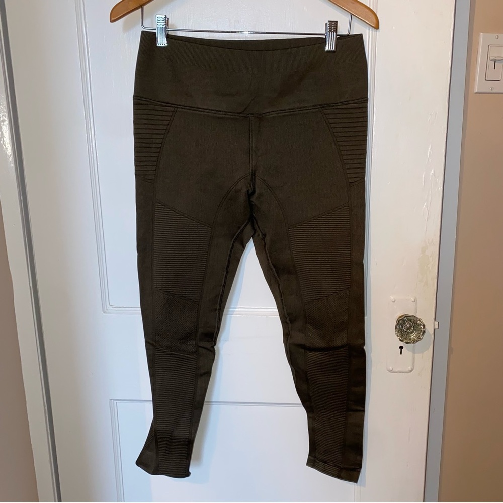 Seamless Dark Olive Training Tights